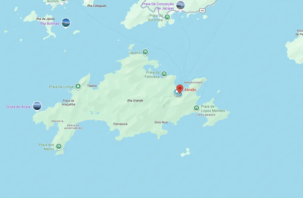 Mapa de Ilha Grande con la Vila do Abraão marcada